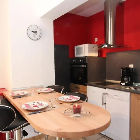 Confortable Pour 4 Pers Avec Wi-fi, Proche Pistes Et Centre - Fr-1-671-46 Daire *